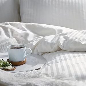 juego de sábanas blanco