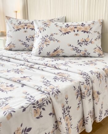 juego de sábanas blanco estampado con flores